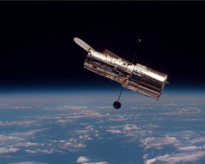 Вывели на орбиту телескоп Hubble