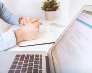 Запустили безкоштовні онлайн-курси з вивчення і удосконалення української мови