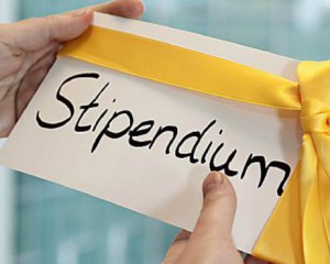 Найкращі учасники ЗНО отримають стипендії