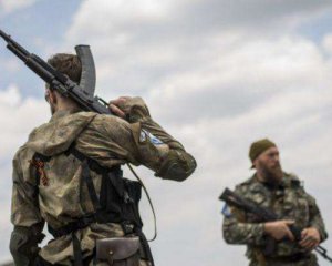 Окупанти тричі обстріляли українські позиції