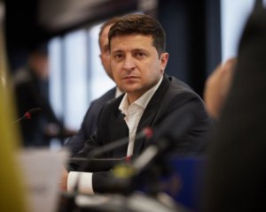 Зеленський сьогодні зустрінеться з Макроном і Меркель: що обговорять