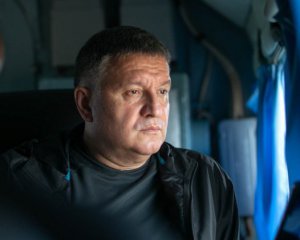 Аваков: Скажений собака знову біля наших воріт