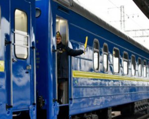 Укрзализныця определила направления для дополнительных поездов на Пасху