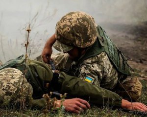 На Донбассе погиб украинский военный, еще одного ранили
