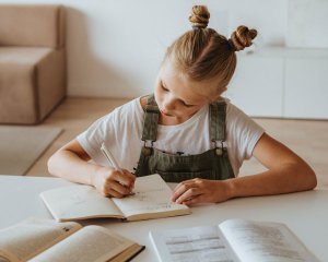 Чому неправильно казати "моя автобіографія" - 30 виразів, у яких часто роблять помилки