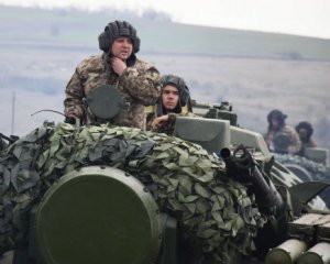 Бойовики знову стріляють по українських військових: яка ситуація на передовій