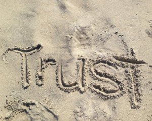 Как завоевать доверие новых людей - советы