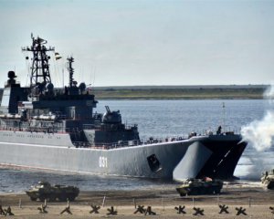 Росія не вивела з Чорного моря два десантні кораблі Північного флоту