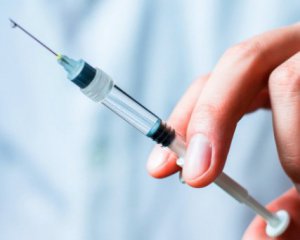 Україна на вакцинацію від Covid-19 візьме $90 млн кредита