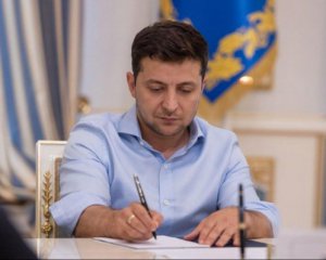 Президент уволил посла Украины в Австрии