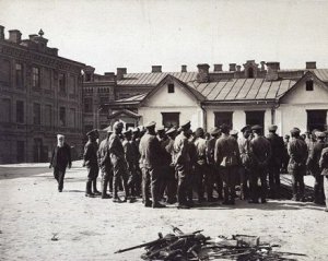 Здійснили замах на колишнього голову Ради