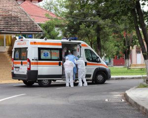 Оновили список карантинних зон: кількість "червоних" областей зменшилася до семи