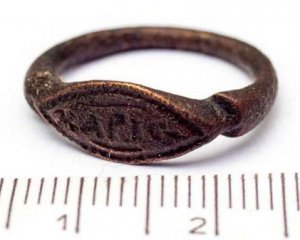 В украинском музей принесли уникальный перстень