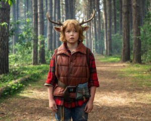 Netflix снял сериал про мальчика-оленя