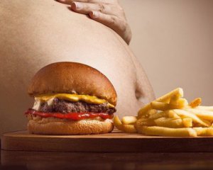 Найпопулярніші міфи, які поширюють про ожиріння