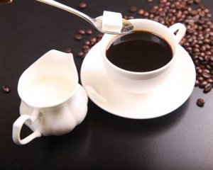 Пити каву після сну небезпечно - дієтологиня