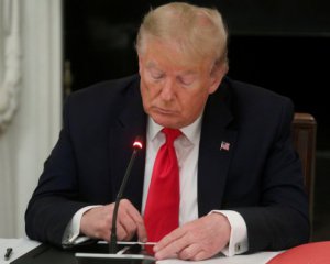 Twitter заблокував акаунти, які публікували заяви Трампа