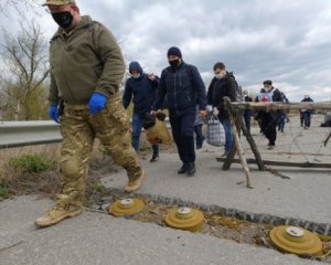 Обмін полоненими на Донбасі: Києву передали списки