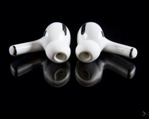 Apple готовит AirPods третьего поколения