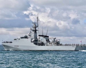 На підтримку Україні до Чорного моря прямує корабель королівського флоту Британії