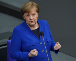 Меркель підтримала дії Ізраїлю в секторі Газа