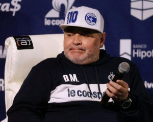 Сімом особам пред&#039;явили обвинувачення в смерті Марадони