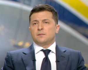 Зеленський нахамив журналісту після згадки про поїздки його підлеглих до Ахметова і Коломойського