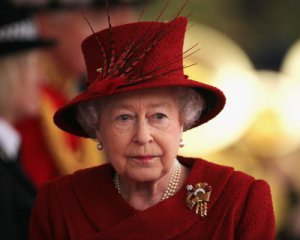 Молодые британцы не хотят монархии