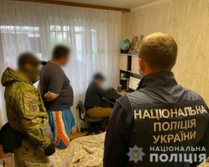 Зразковий сім&#039;янин і тато: розповіли про фотографа, який знімав порно з дітьми