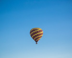 Приостановили фестиваль по воздухоплаванию из-за падения шара