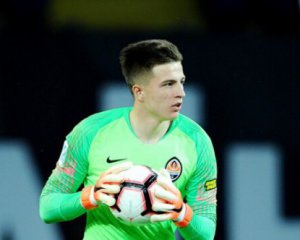 "Все видели, что я провалил игру" - вратарь "Шахтера" взял на себя ответственность за ничью с Бахрейном