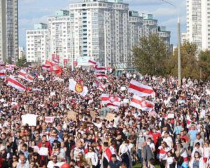 В Мінську 17-річний підліток, на якого завели справу про масові мітинги, покінчив з собою