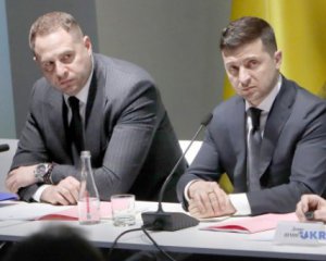 Замість олігархів боротимуться з опозицією. Оцінили закон про деолігархізацію