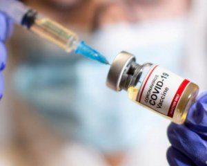 Підліткам дозволили вакцинуватиcя від Covid-19