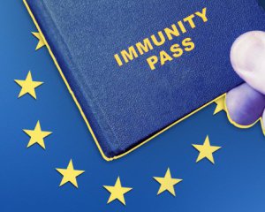 Сім країн ЄС почали видавати сертифікати вакцинації