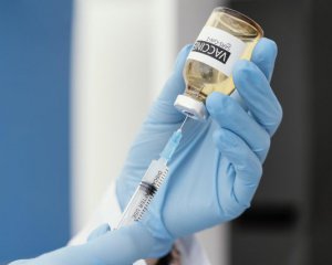 Вакцини не врятують - у ВООЗ очікують на страшні штами Covid-19