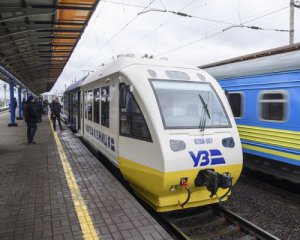 "Ми для вас люди чи хто" - обурена актриса емоційно звернулася до Укрзалізниці