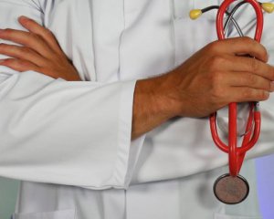 Дочекались: Україна переходить на нові лікарняні