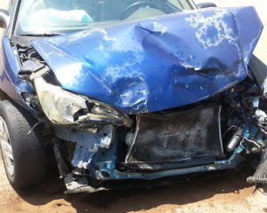 Відпочинок закінчився трагедією: у Грузії авто з туристами впало з обриву