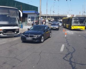 В ДТП сошлись два автобуса, есть пострадавшие