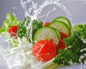 Альтернативи майонезу: чим заправляти салати влітку