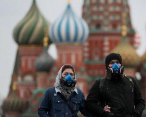 В России подгорает: коронавирус набирает обороты