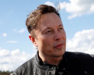 Tesla можуть знову продавати за біткоїни. Маск назвав умову