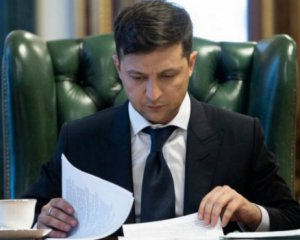 Зеленский ветировал закон о наказании за ложь в декларации