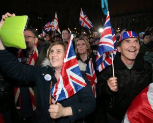 Судьбу Великобритании решили 1,3 миллионами голосов