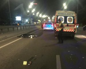 Фатальная попытка: пенсионерка пыталась перебежать восьмиполосную дорогу