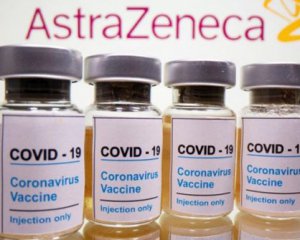 У Канаді рекомендують відмовитися від повторної вакцинації препаратом AstraZeneca