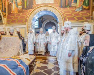 У Зеленського погодили поховання митрополита з окупованого Луганська у Лаврі
