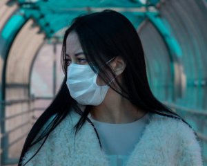 Коронавірус в Україні: за останню добу шпиталізували більше хворих, ніж виявили