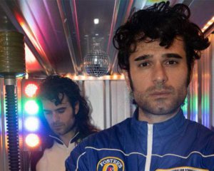 В Австралії побудували найменший у світі нічний клуб. Відео